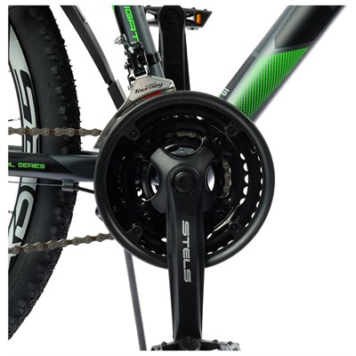 Велосипед 26" Stels Navigator-610 D, V010, цвет антрацитовый/зелёный, размер 14" - фото 1121529