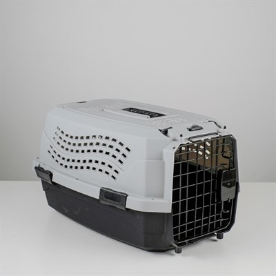 Переноска пластиковая с откидной крышей, 46 х 30 х 26, черно-серый - фото 1629548