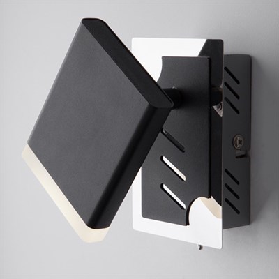 Светильник Collin 5Вт LED чёрный, хром 8x9,5x12см - фото 2000702