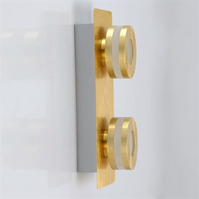 Светильник "Пунктум" 2x5Вт LED IP44 золото 10x24x6,5см - фото 2000843