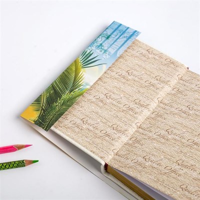 Обложка для книг «Пусть весь мир подождёт», 17×33 см - фото 2002177