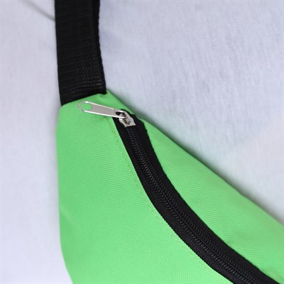 Сумка поясная, отдел на молнии, регулируемый ремень, цвет зелёный - фото 2005306