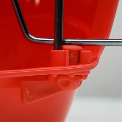 Переноска для животных до 9 кг "Пижон", металлическая дверь, 43 х 29 х 27,5 см, коралловая - фото 2023337