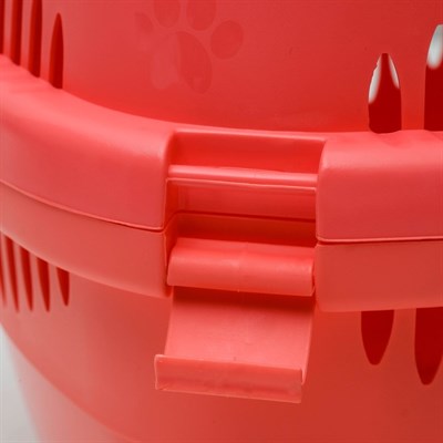 Переноска для животных до 9 кг "Пижон", металлическая дверь, 43 х 29 х 27,5 см, коралловая - фото 2023338