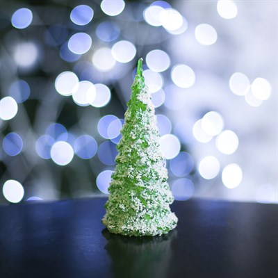 Игрушка световая "Снежная ёлочка" (батарейки в комплекте) 13 см, 1 LED, RGB, ЗЕЛЁНАЯ - фото 2028797