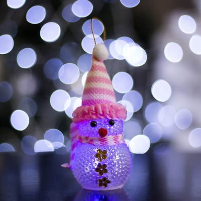 Игрушка световая "Снеговик" (батарейки в комплекте) 5х13 см, 1 LED RGB, РОЗОВЫЙ - фото 2028959