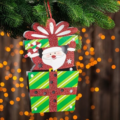 Декор с подсветкой "Дед Мороз и подарок" 2,2×13,5×25 см - фото 2029635