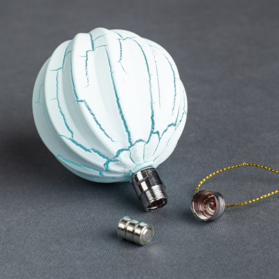 Игрушка световая "Елочный фонарик узоры краской" 5 см, 1 LED, RGB, ГОЛУБОЙ - фото 2029880