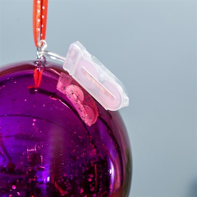 Ночник "Воздушный шар малиновый" от бат в компл 13х13х19 см - фото 2030145