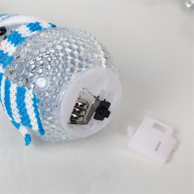 Игрушка световая "Снеговик" (батарейки в комплекте) 5х13 см, 1 LED, СИНИЙ - фото 2030221