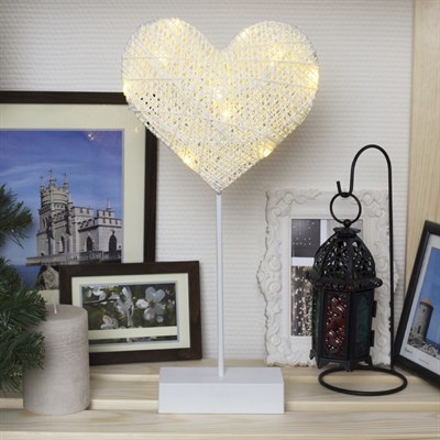 Фигура на подставке световая "Сердце плетеное", 21 х 17 см, 10 LED, 3хАА (не в компл.) - фото 2030589