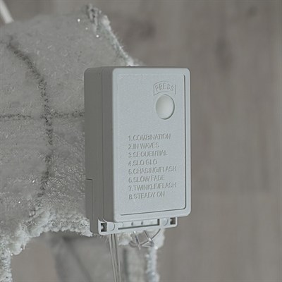 Фигура "Олень с санями белый", Олень: 60LED, Сани:, 60LED, 220 В, Т/БЕЛЫЙ - фото 2031228