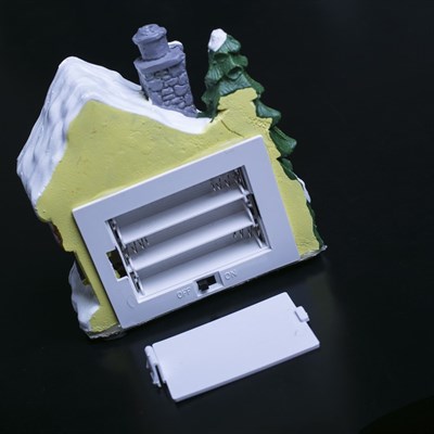 Фигурка светящаяся "Новогодний домик" - фото 2031802