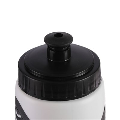 Бутылка для воды 650 мл, велосипедная, пластик HDPE, белая с черными вставками, 7х23.5 см - фото 2033595