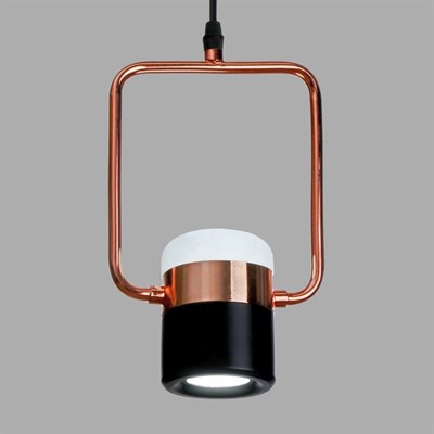 Светильник "Ворм" 8Вт LED черный-золото 18х10х120 см. - фото 2036179