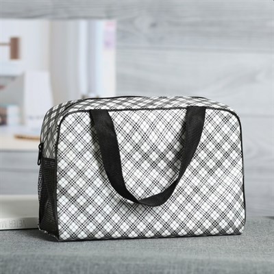 Косметичка ПВХ, отдел на молнии, 2 ручки, цвет молочный - фото 2061346