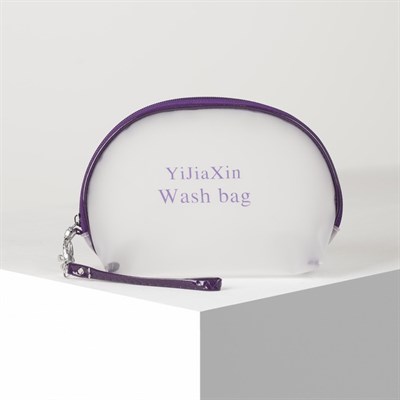 Косметичка ПВХ, отдел на молнии, с ручкой, матовая, цвет фиолетовый - фото 2062202