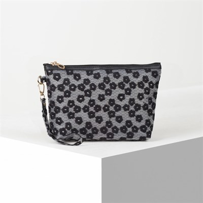 Косметичка ПВХ, отдел на молнии, с ручкой, цвет матовый чёрный - фото 2062465