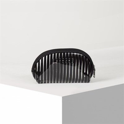 Косметичка ПВХ, глянец, отдел на молнии, цвет чёрный - фото 2062514