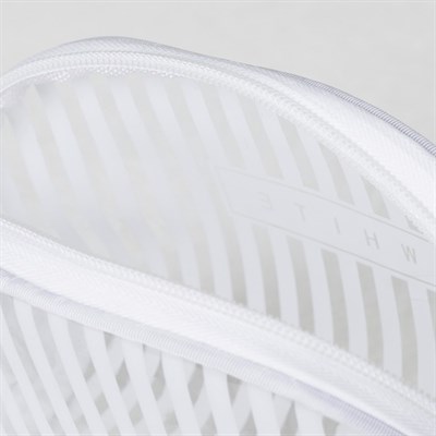 Косметичка ПВХ, глянец, отдел на молнии, цвет белый - фото 2062519