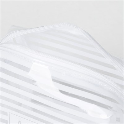 Косметичка ПВХ, глянец, отдел на молнии, цвет белый - фото 2062531