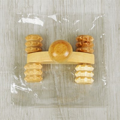 Массажёр, 4 колеса, деревянный - фото 2063665