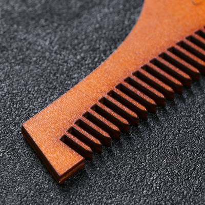 Расческа деревянная "Модник", для оформления бороды и усов - фото 2063749