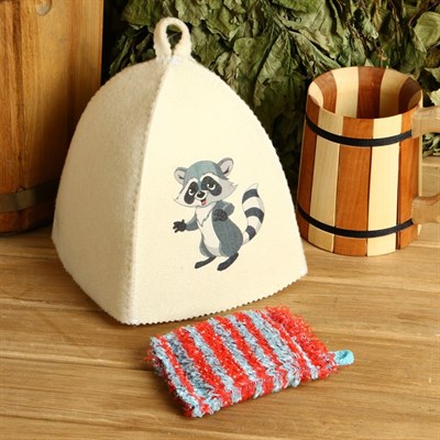 Набор для бани детский "Енот" в косметичке: шапка с принтом, мочалка - фото 2064577