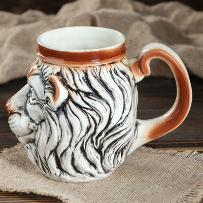 Кружка "Лев" глазурь цветная 0,75 л - фото 555747